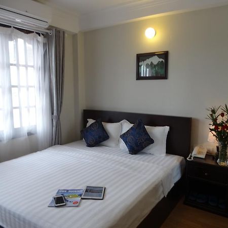 Pho Bien Hotel Nha Trang Exterior foto