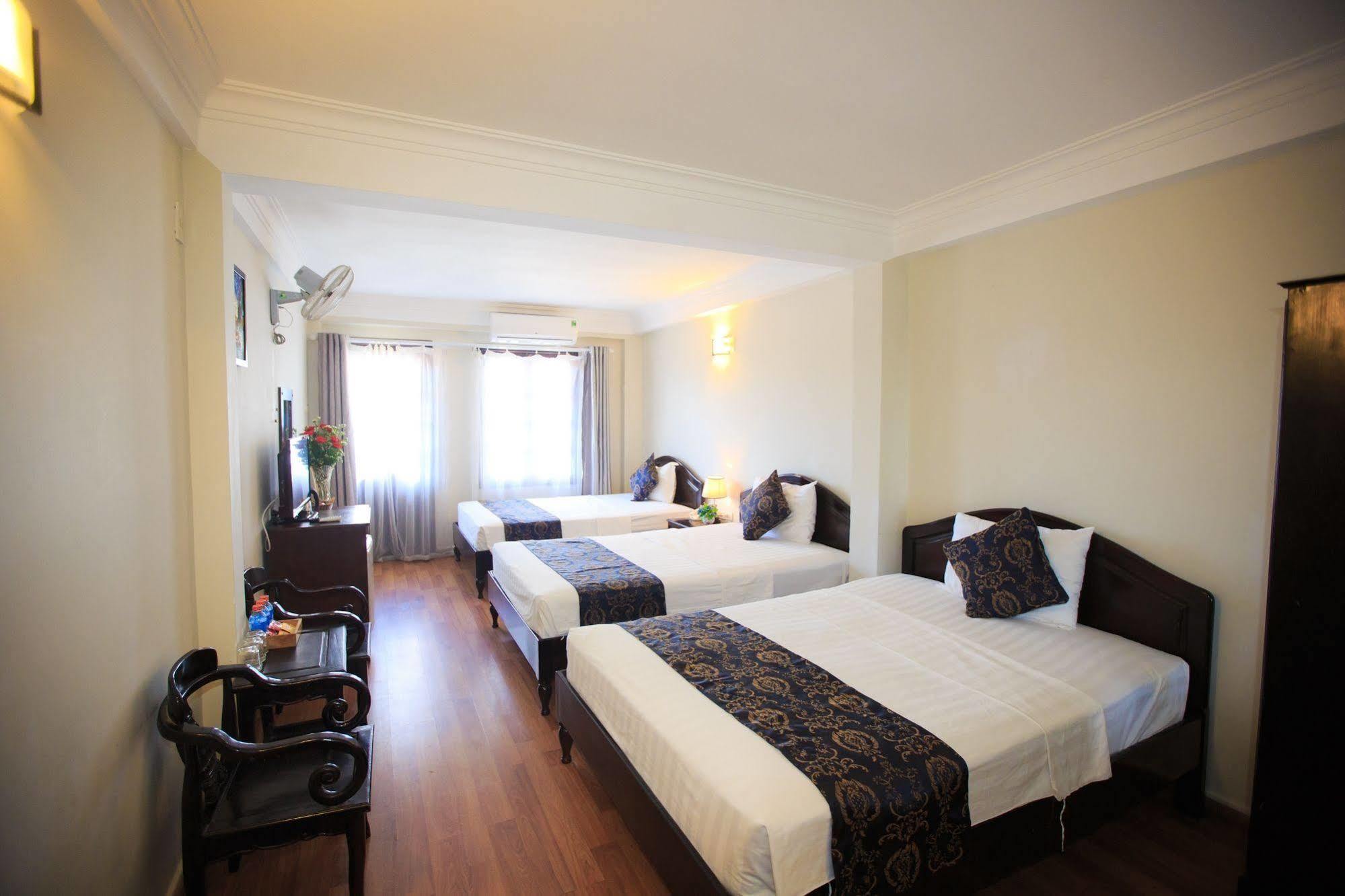 Pho Bien Hotel Nha Trang Exterior foto