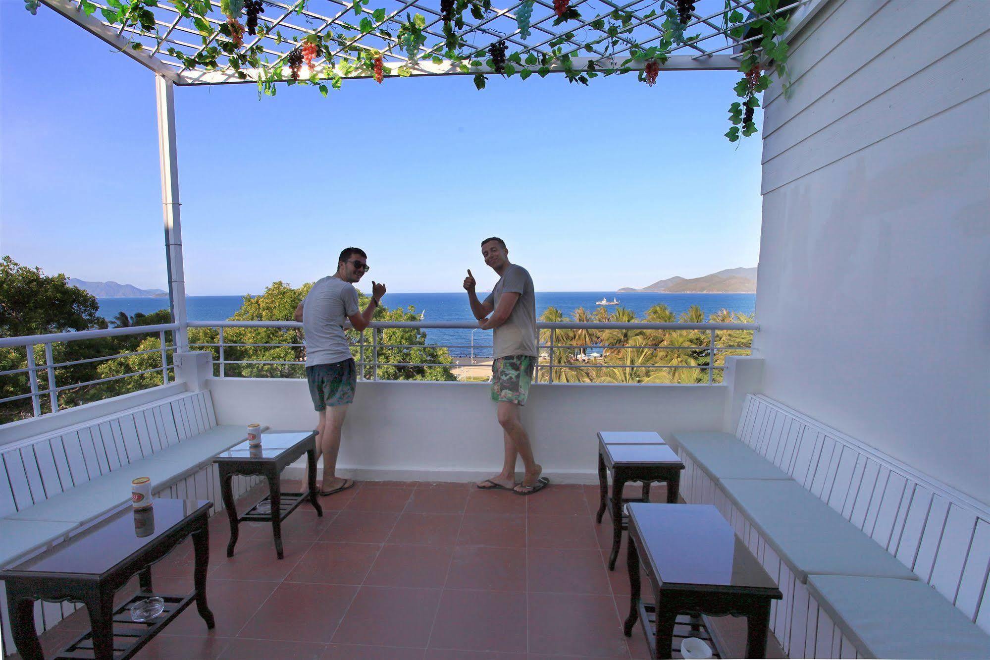 Pho Bien Hotel Nha Trang Exterior foto
