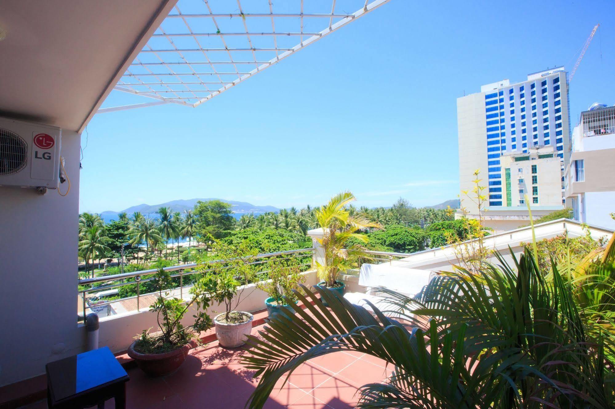 Pho Bien Hotel Nha Trang Exterior foto